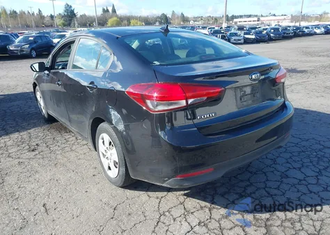 2018 Kia Forte Lx из США, поврежденный, VIN 3KPFK4A78JE248433